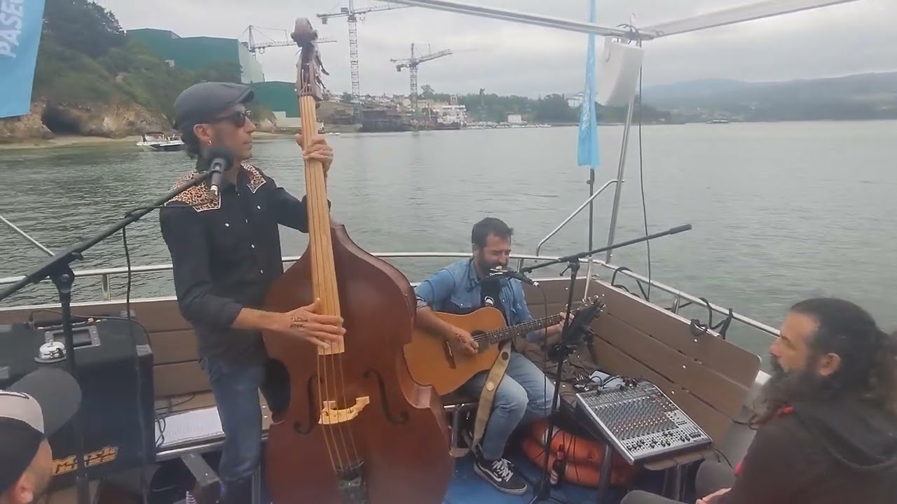 The Billy Riders - Fisherman's Blues - Live at Cayuco Cruise AVR VIII 