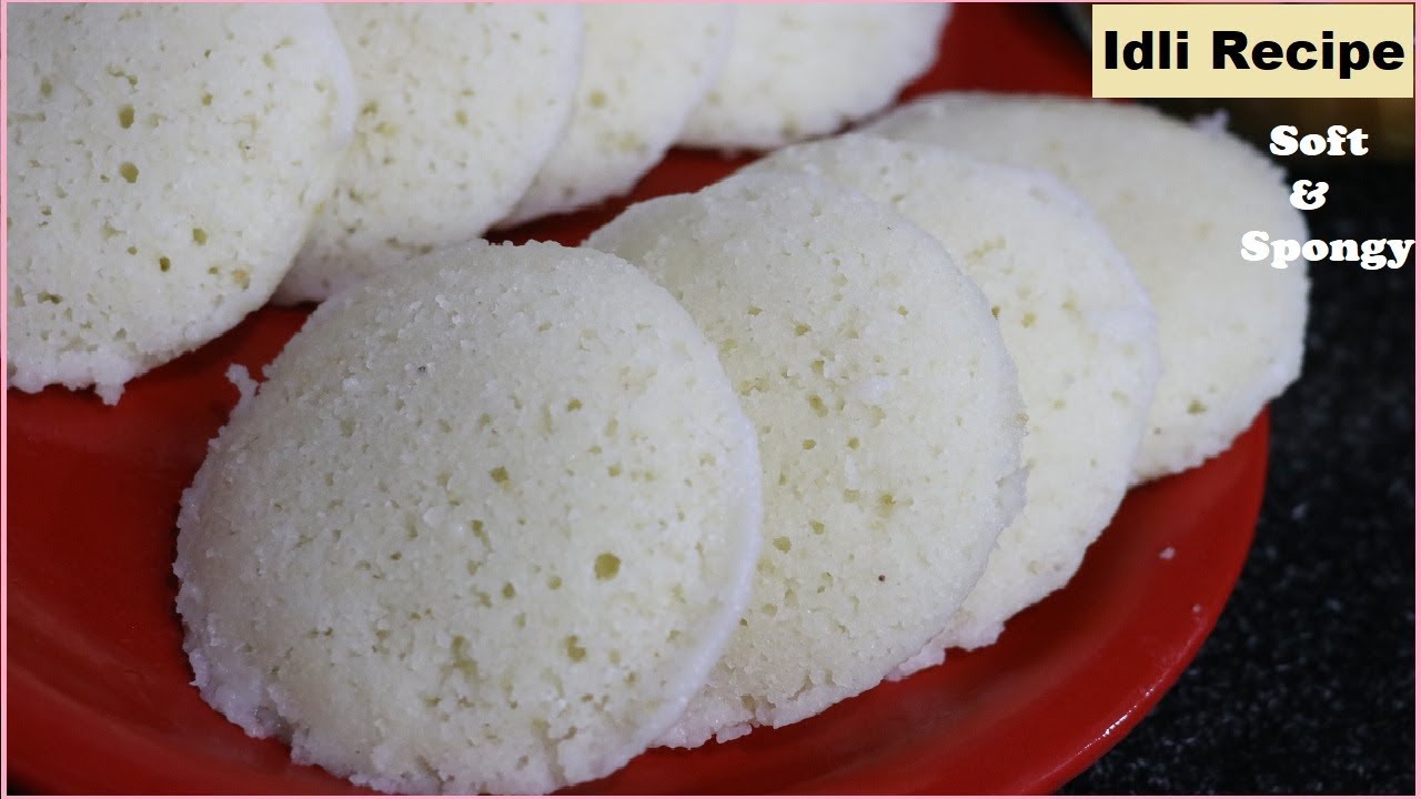Soft and Spongy Idli in Pressure Cooker | सूजी की इडली बनाने का तरीका | Instant Idli Recipe