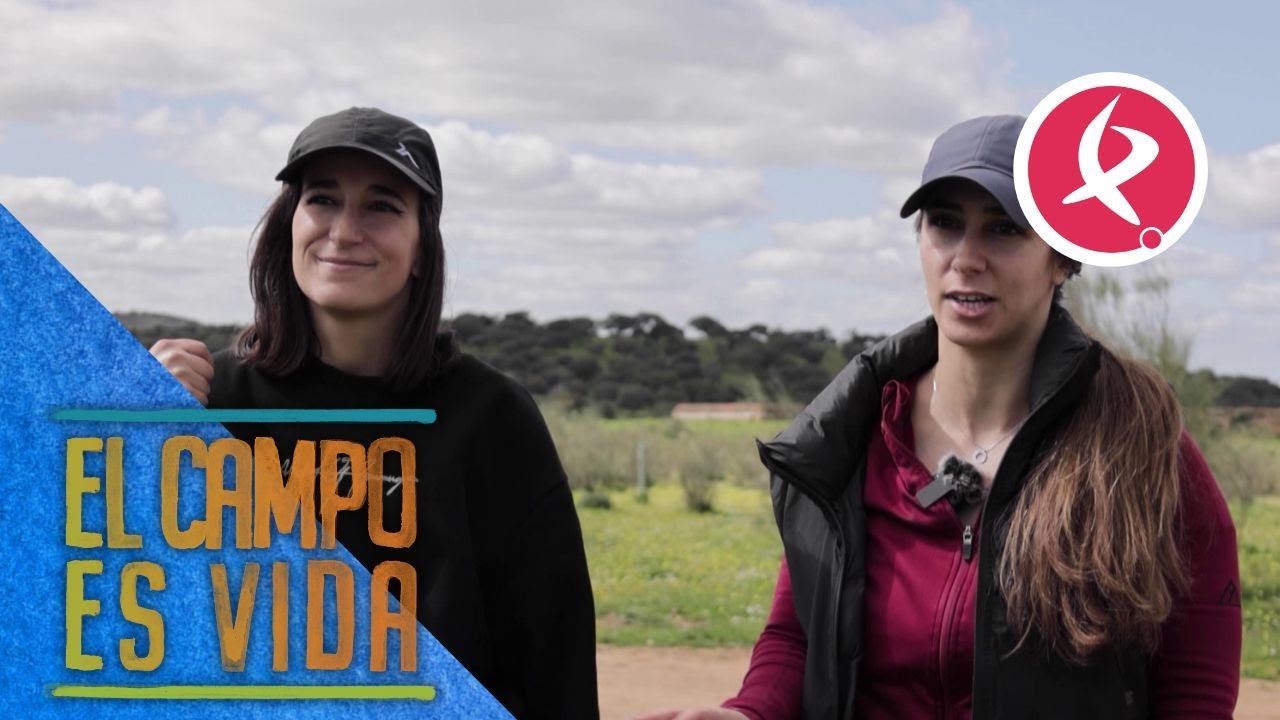 María y su hermana Tati forman un buen equipo | El campo es vida