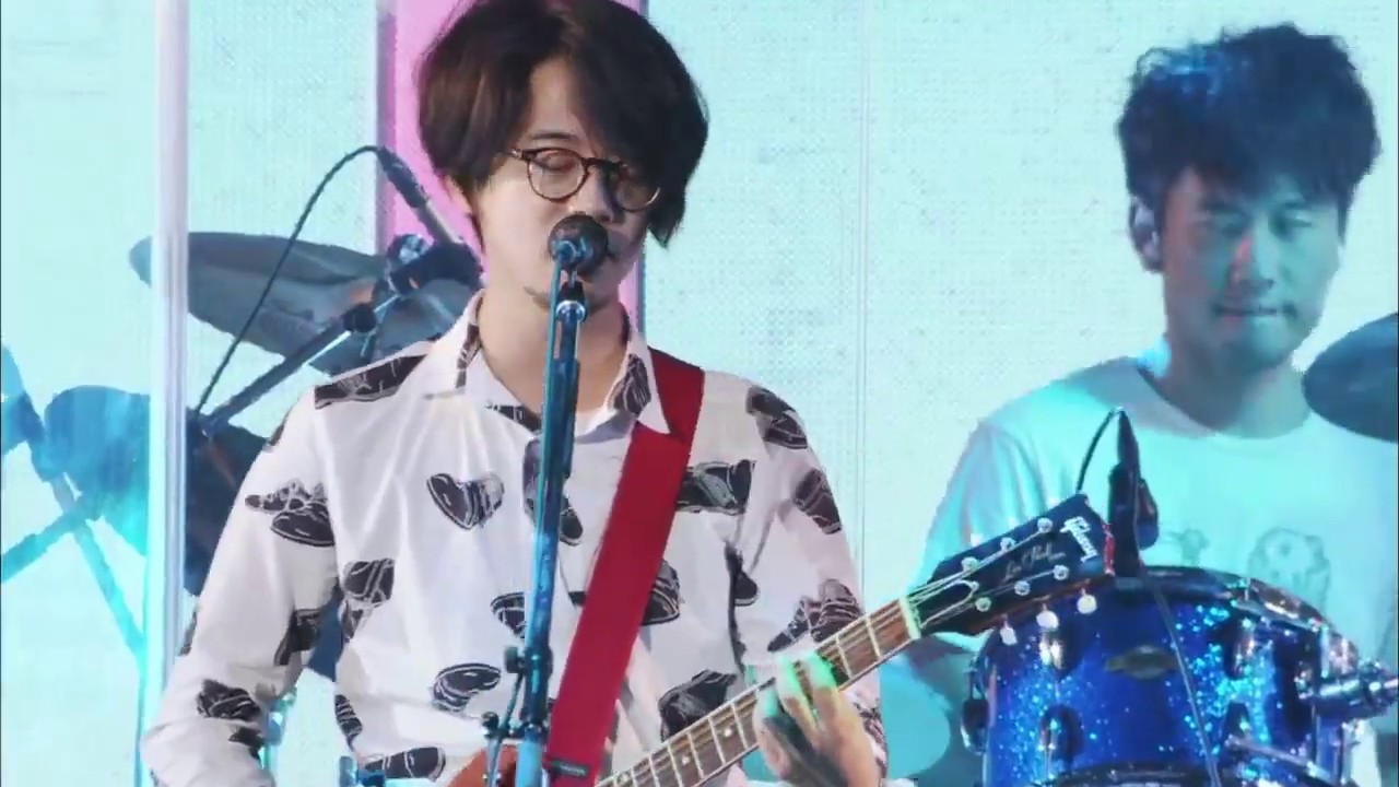 AKG &ndash; Enoshima Escar Live 2014