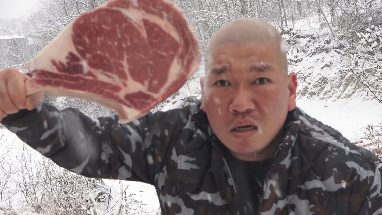 만화에서만 보던 고기로 파티를 한다고?  (Grilled meat from cartoon and party)