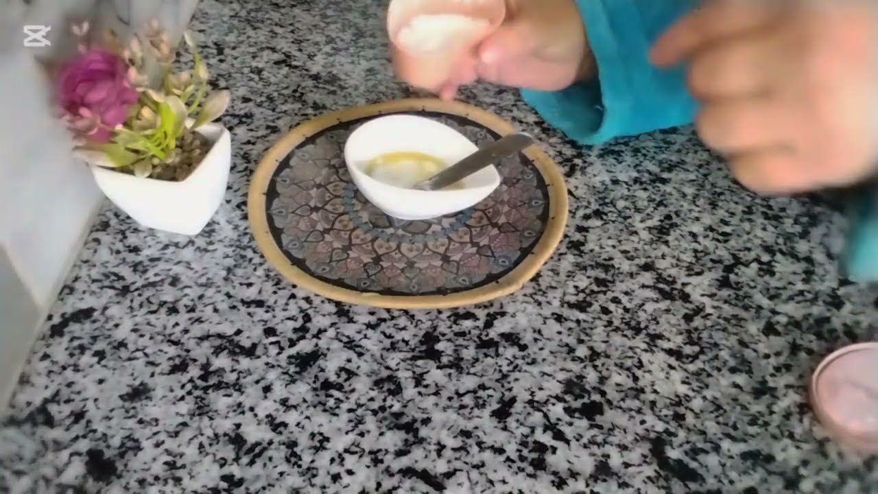 ماسك لترطيب الوجه في خلال أسبوع إلا معجبكش حيدي أبوني 