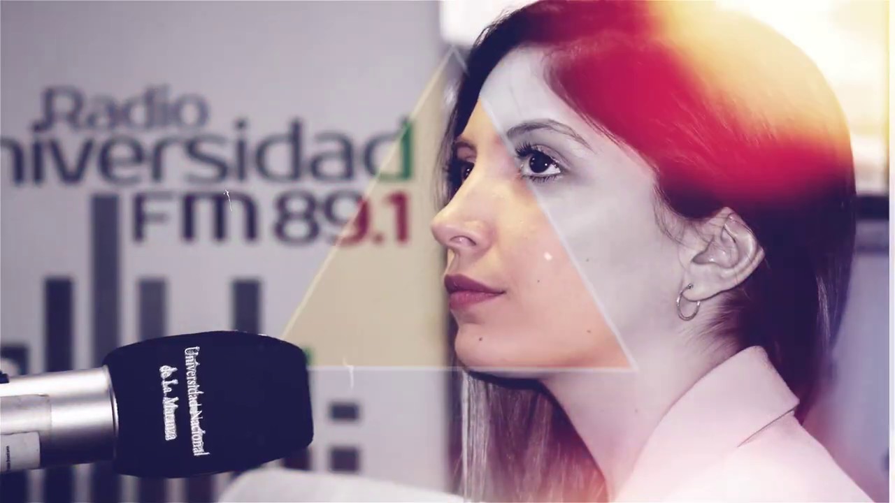 Locutora Nacional - Luc&iacute;a Vigo