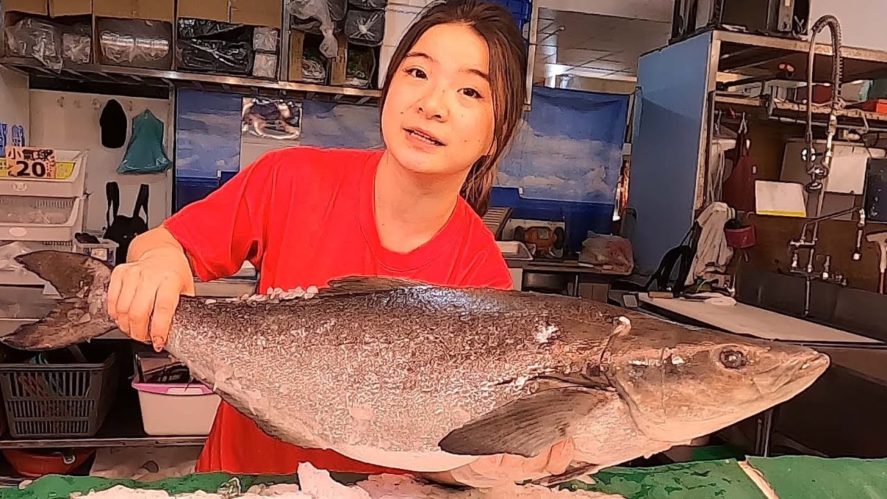 How to fillet COBIA FISH for Sashimi - fish cuttinf skill -Taiwanese street food