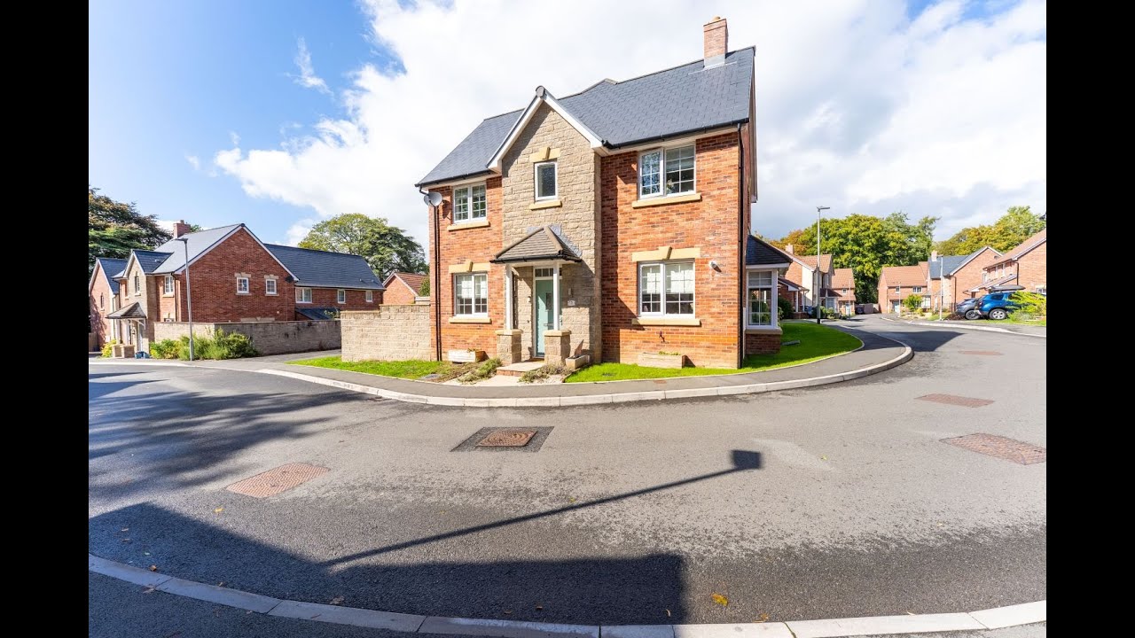 Video Tour of 15 Clos Y Pinwydd, Abergavenny.