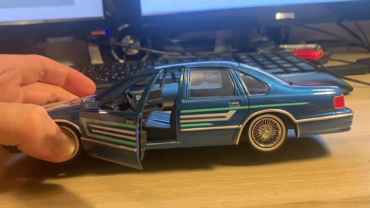 Обзор модели Chevrolet Caprice в масштабе 1:24 от Motormax 