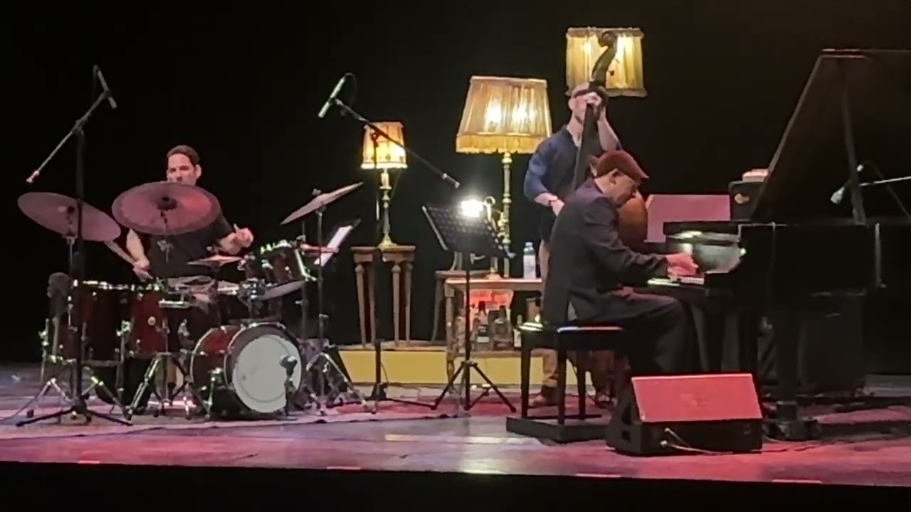Gerald Clayton Trio. Teatro General San Martín, Buenos Aires, 17 de marzo de 2026