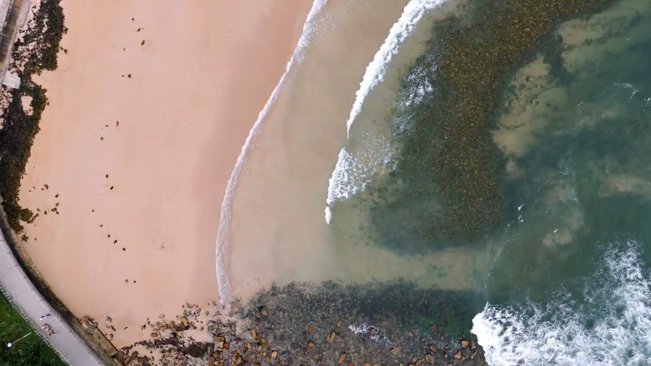 Dee Why Beach on a cloudy day 