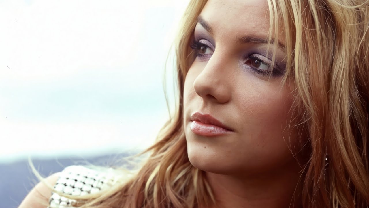 Britney Spears - What U See (Is What U Get) (Music Video)
