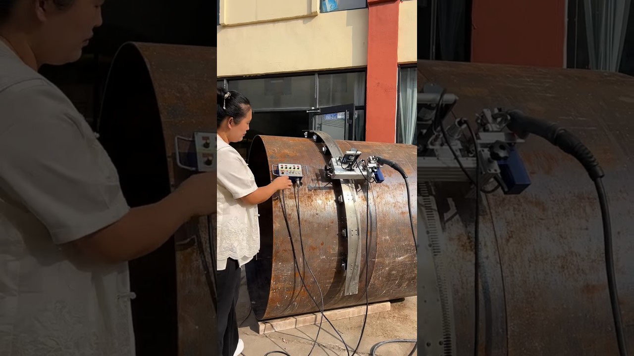 Automatic welding machine