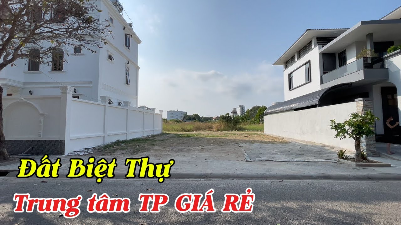 Bán Đất Biệt Thự GIÁ RẺ, VỊ TRÍ ĐẸP Ở TP HCM Ngay Trung Tâm Hành Chính Tỉnh Bà Rịa - Vũng Tàu 8.5 Tỉ