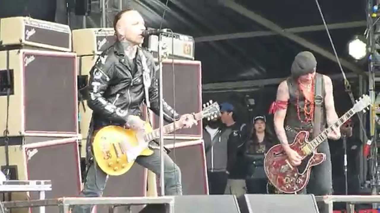 Backyard Babies : Abandon @ Download Festival 2015