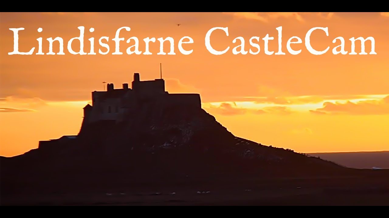 Lindisfarne Castle Live Webcam (16 Nov 2025 12.25)
