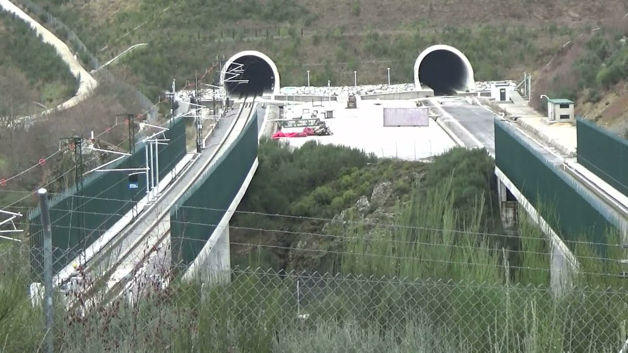 Las obras pendientes en la línea Olmedo-Ourense