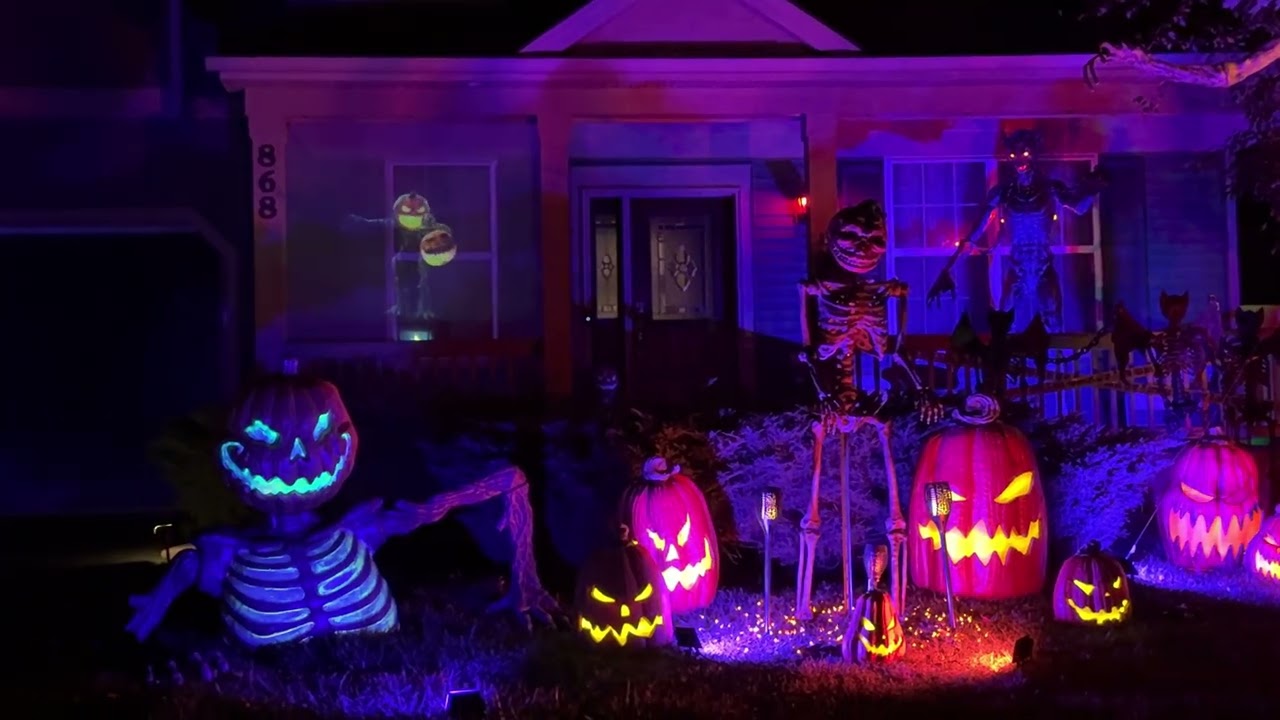 HALOWEEN DECORATIONS