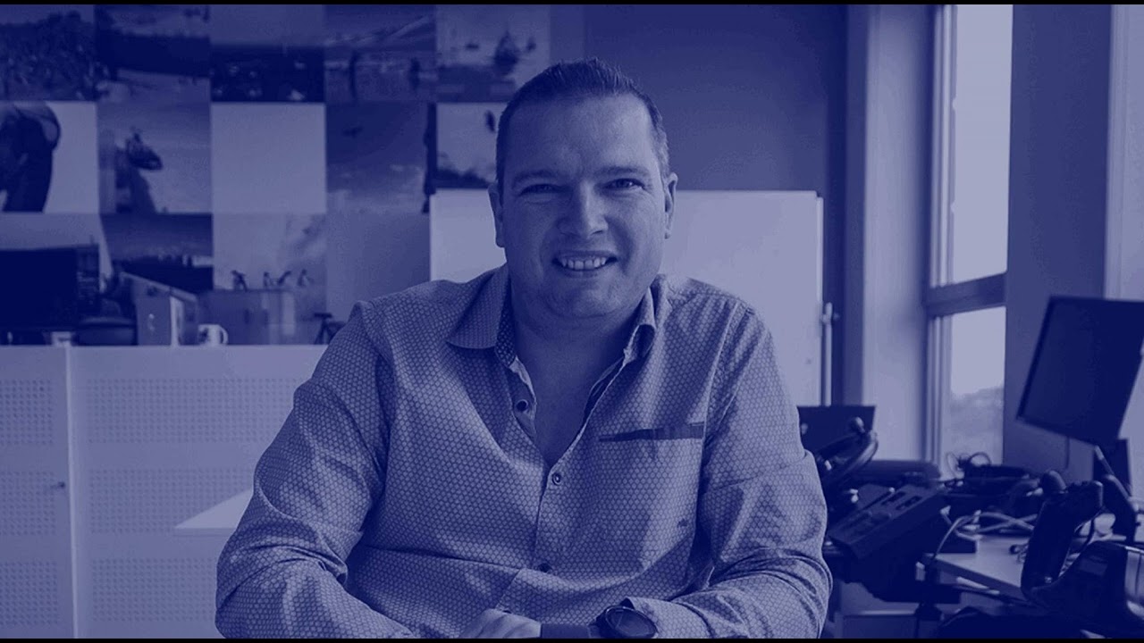 #104  Chris Koomen, virtual reality specialist, KLM-XR Center of Excellence - Hoe krijg je als...