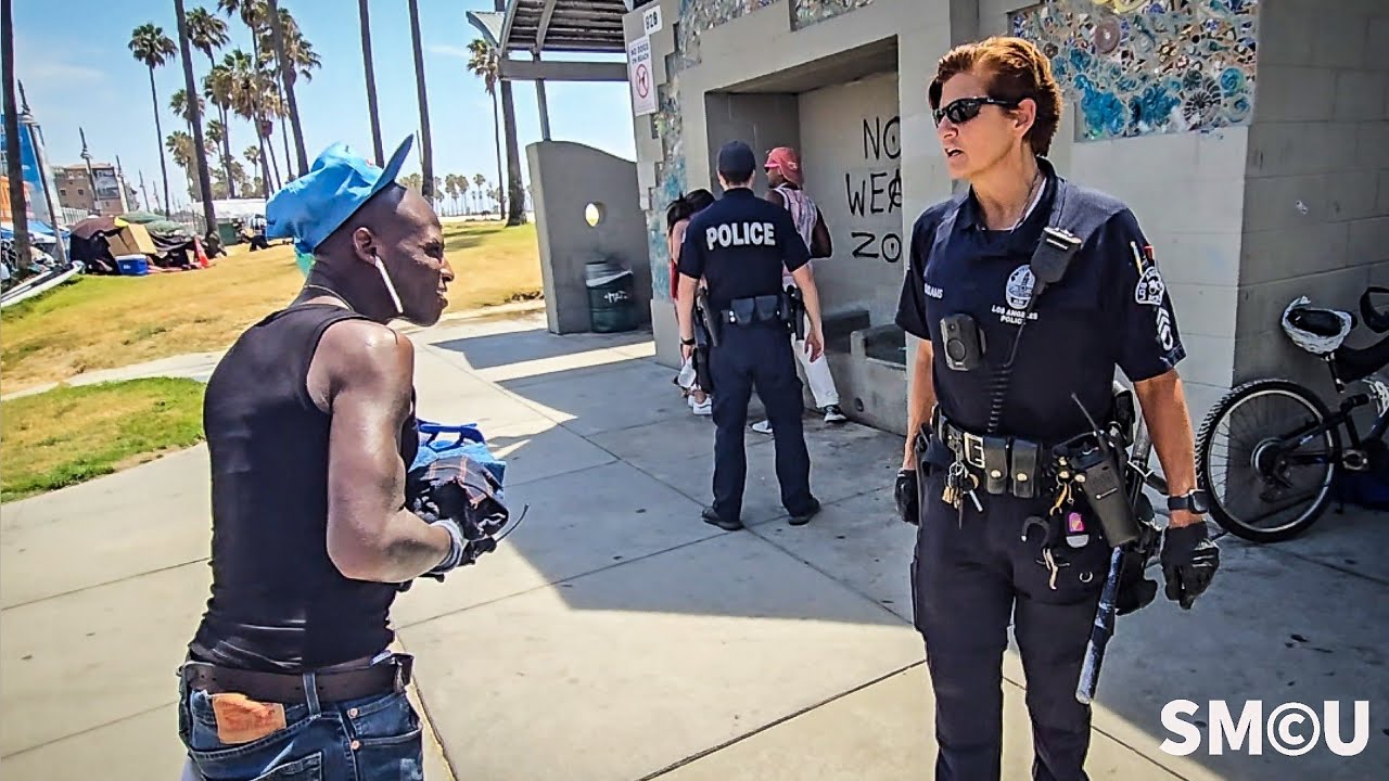 Police Respond to Loitering Complaint at Venice Beach Public Restrooms