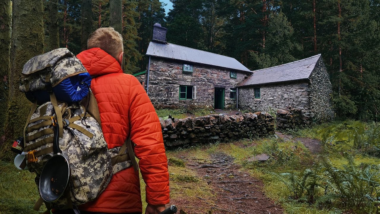 Overnight in a Survival Shelter Hidden in the Woods