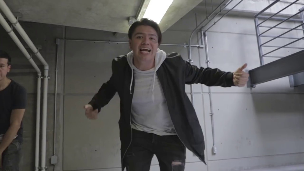Eddie Sums & Vic Gunn - Fekas (Official Video)