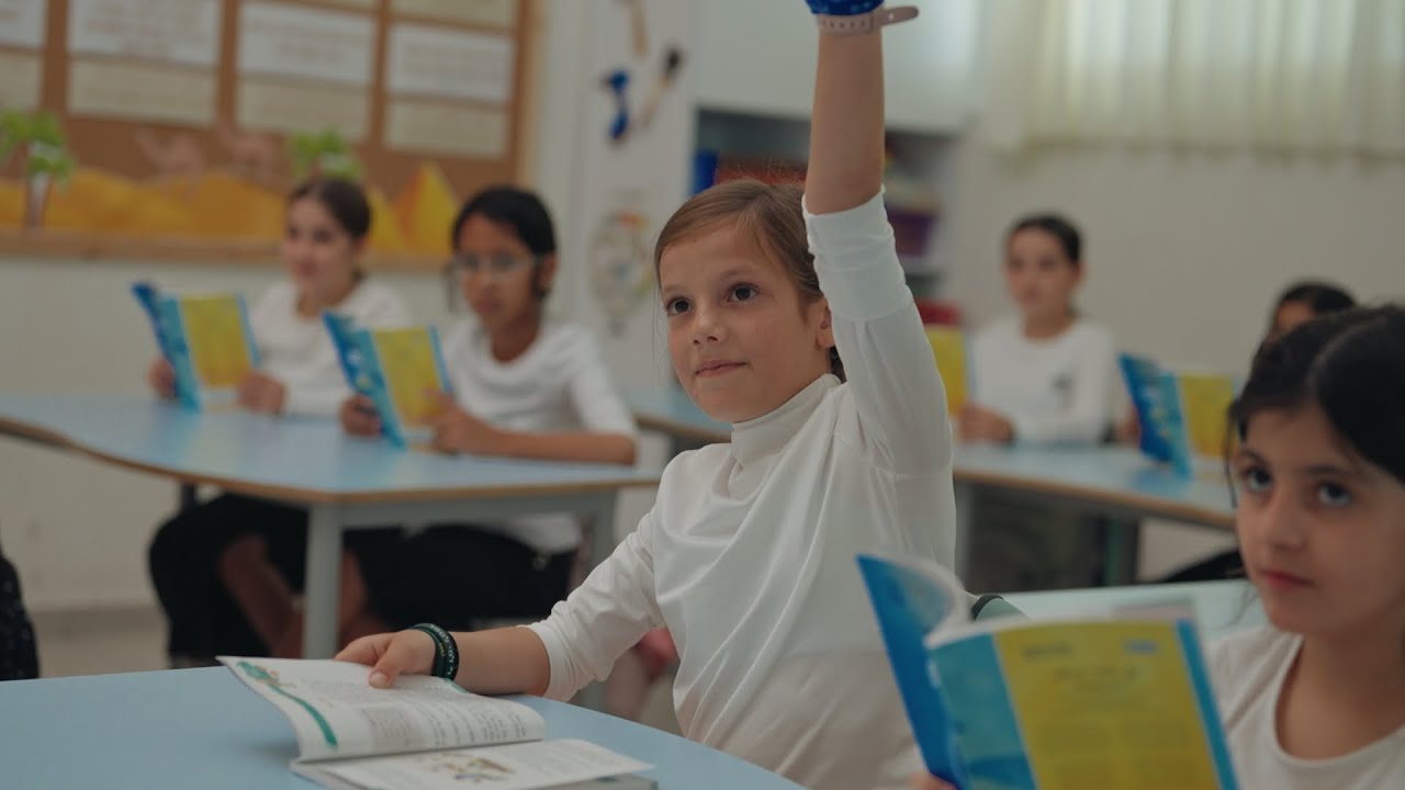 בנות בית ספר חמד