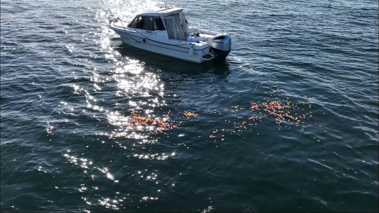 東京湾羽田空港沖での海洋散骨｜海洋記念葬シーセレモニー
