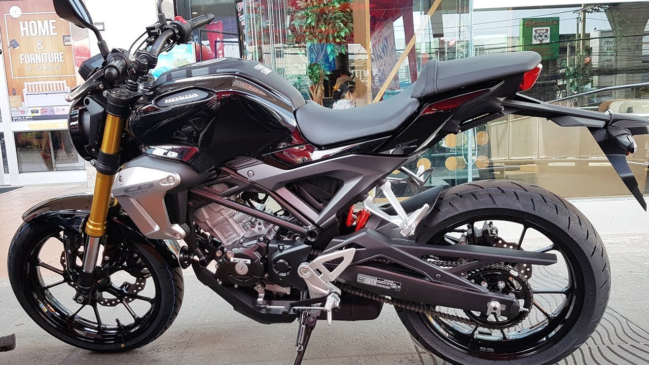 Honda CB150R Standard Asteroid Black Metallic