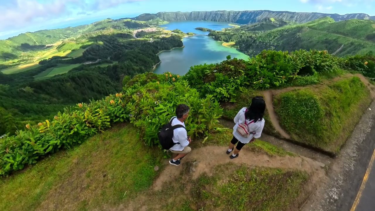 Azores, Sao Miguel, Miradouro Vista do Rei
