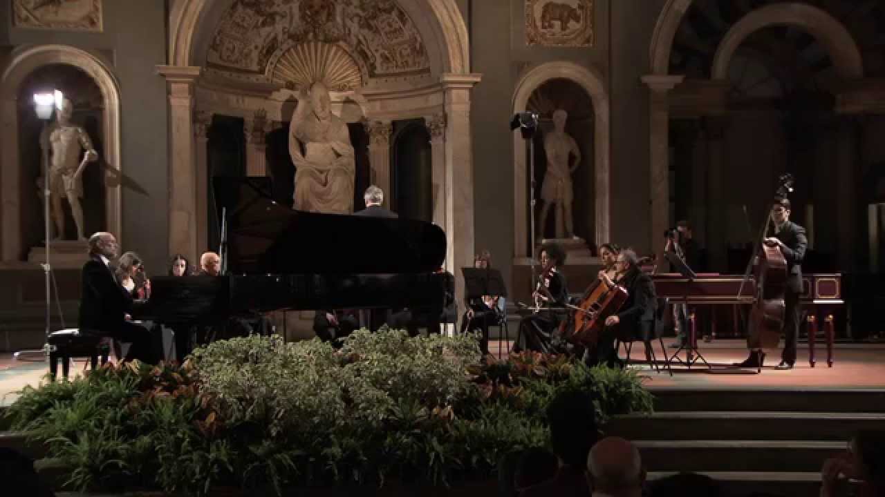 J.S. BACH - Concerto in Re minore pianoforte e orchestra BWV 1052 - RIGACCI-RUFFINI  /Bach in Black
