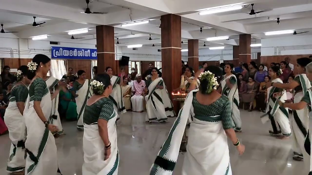 Thiruvadhirakali #കൈകൊട്ടുകളി #vadukkoot