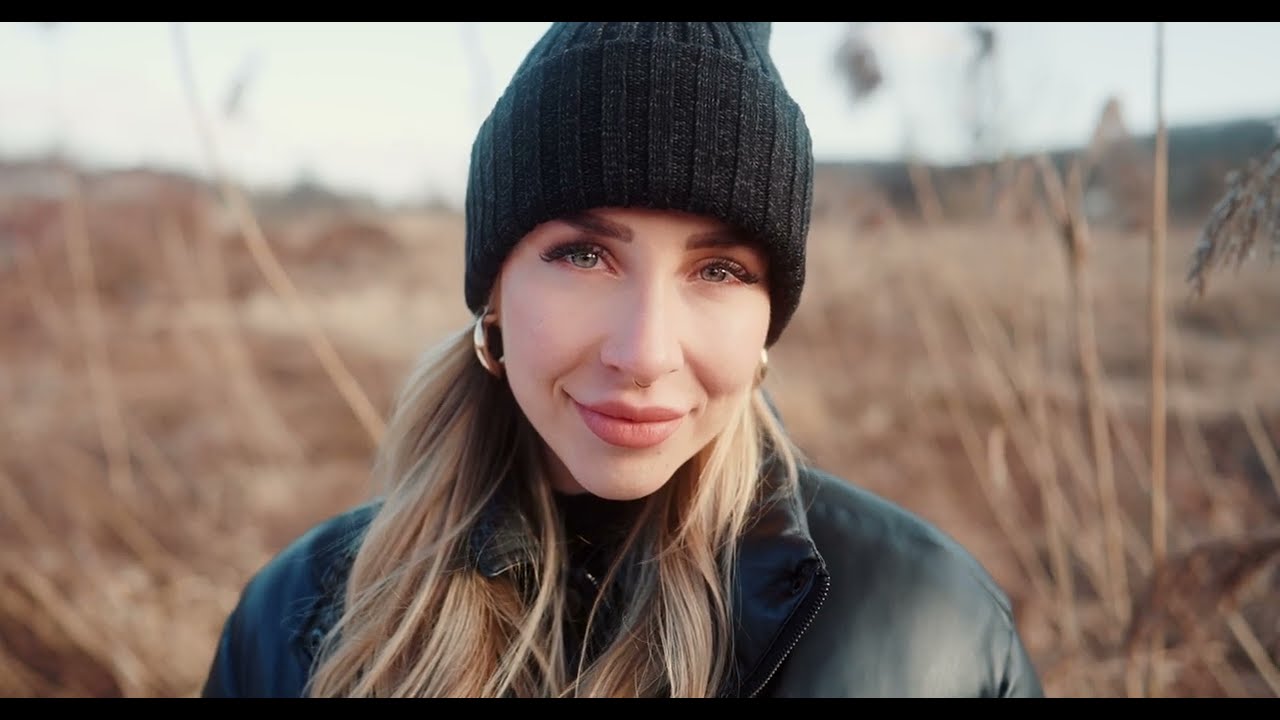 Anna Kalchgruber - Augen sind laut (Official Video)