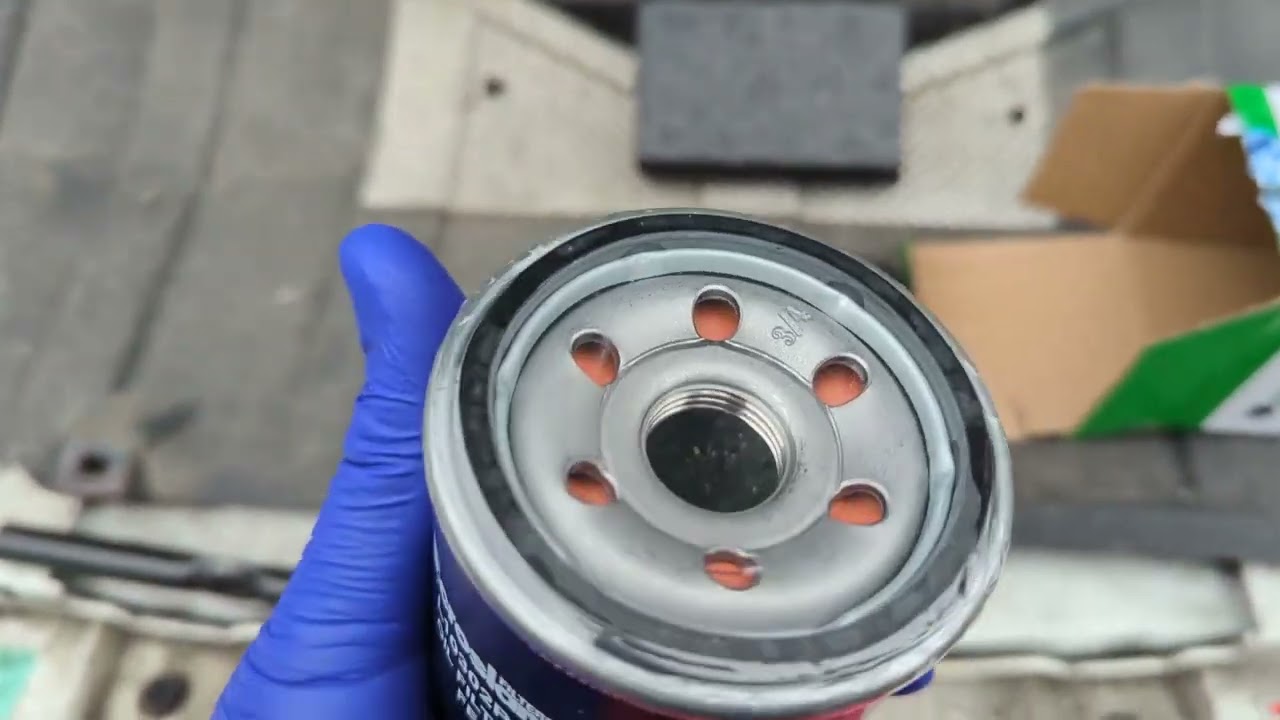 suzuki SX4 S-Cross Oil filter change