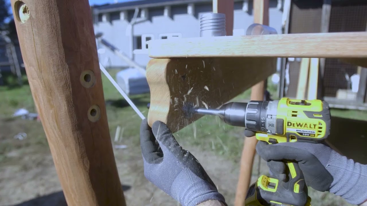 How to Connect Robinia Platform to the Post - Lars Laj's Robinia Playground Installation Manual #2