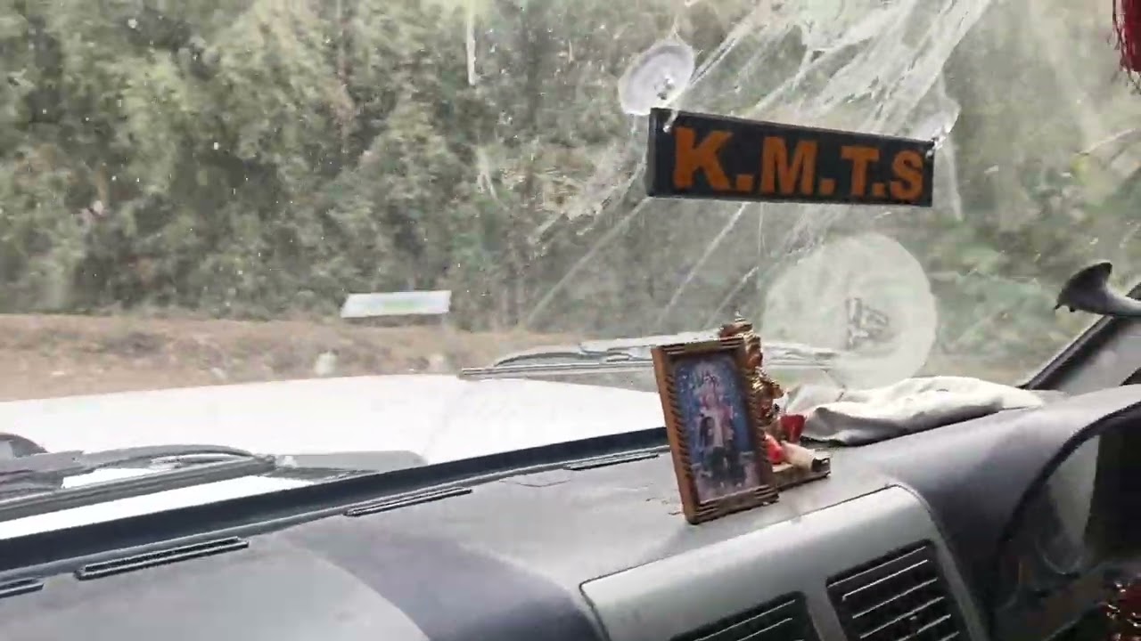 টাইগার হিল যাওয়ার পথে 