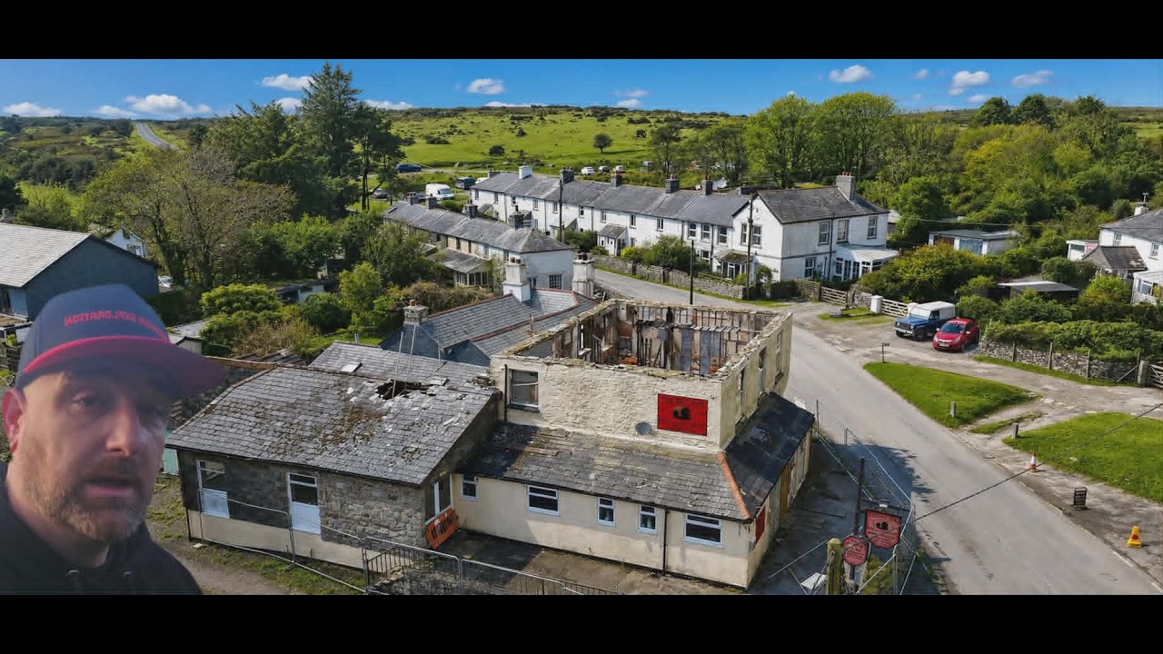 We Explore Minions Fire Damaged Cheesewring Hotel. Highest pub in Cornwall