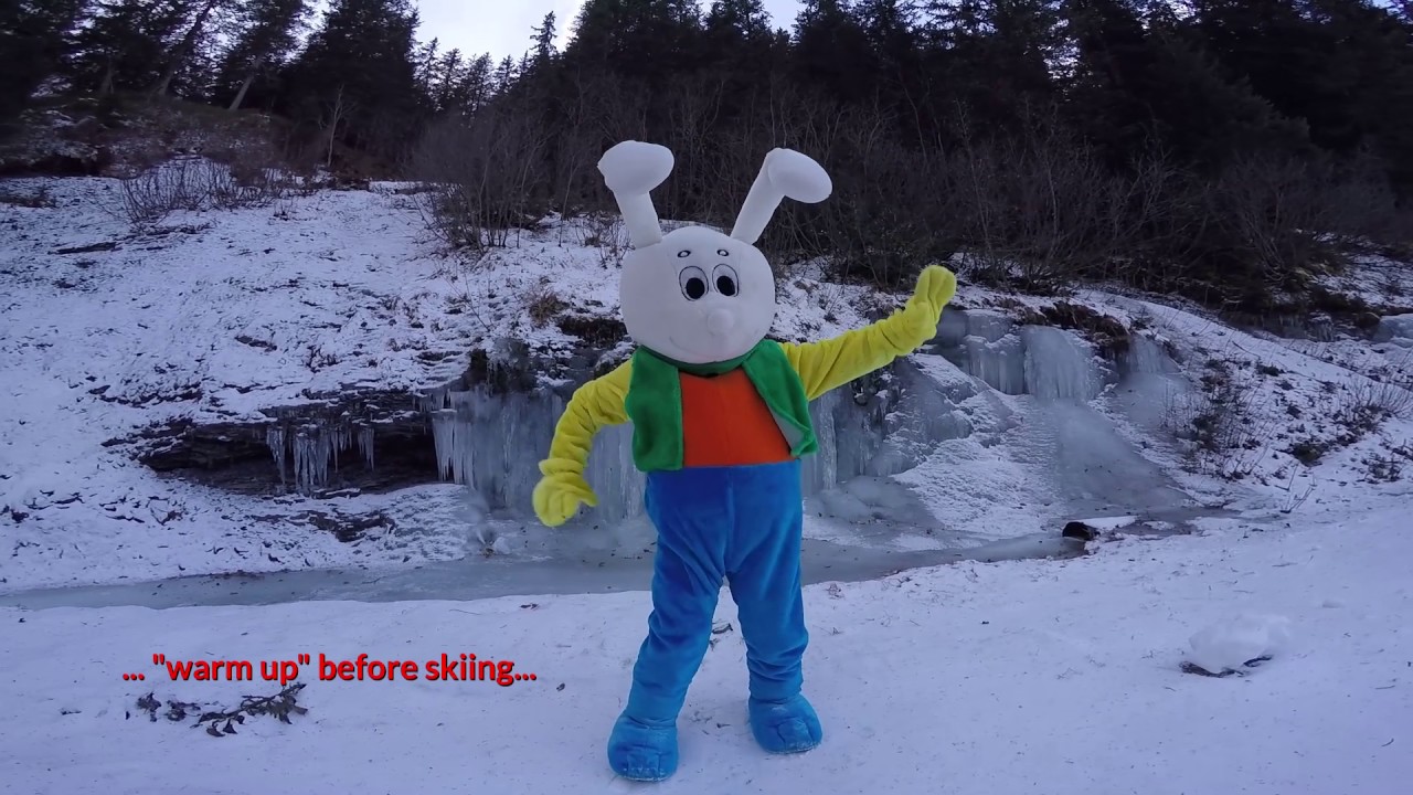 Snowli meets Swiss ski school Kleine Scheidegg
