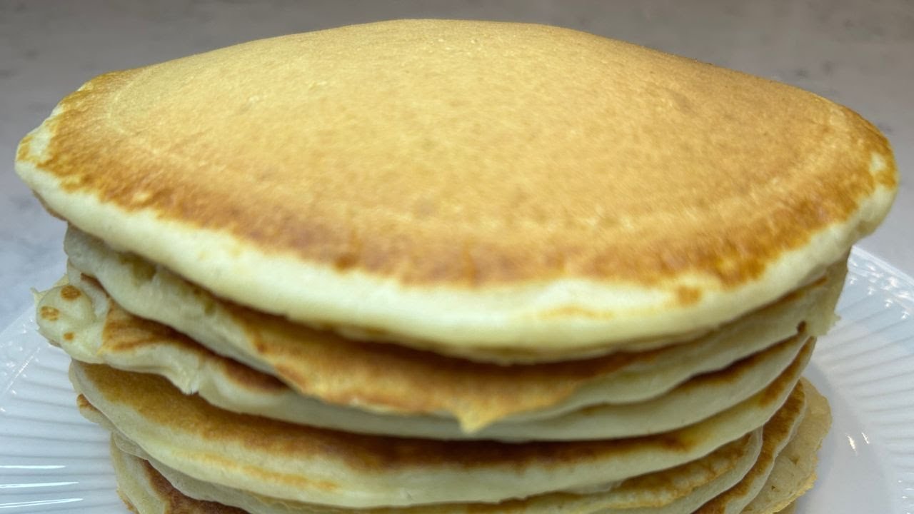 Pancakes - Quick & Easy | Panquecas - Fácil e Simples