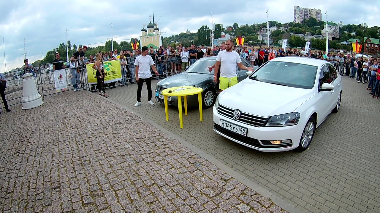 ГРОМКАЯ Лада Приора vs. Volkswagen Passat B7 | LFest соревнования по АВТОЗВУКУ