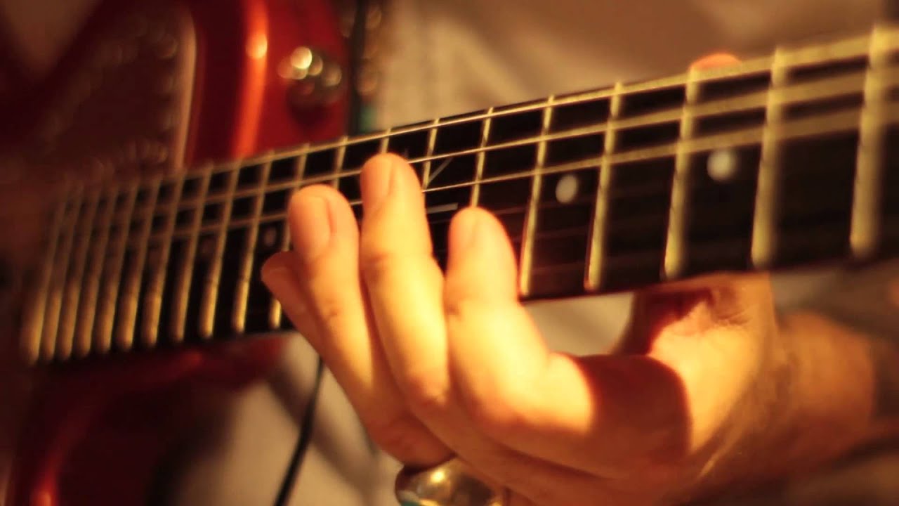 Gitano Herrera - Teye Guitars - Ford Ranger