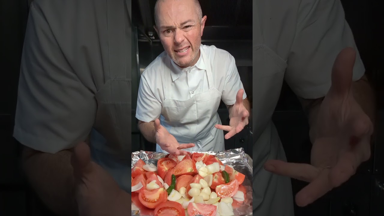 Roasted tomato salsa #roastedtomatoes #salsa #nachos #appetizer  #superbowl #nygiants