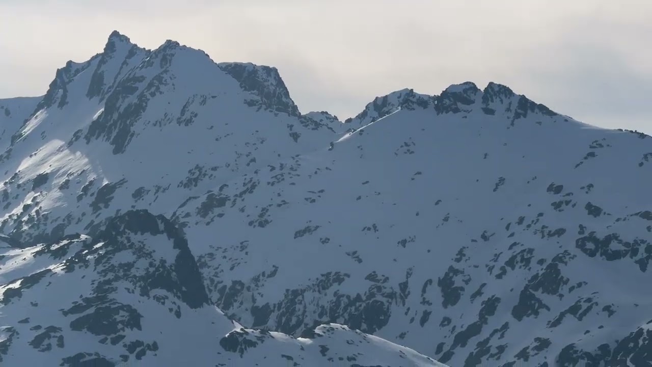 PROYECTO MONTAÑAS CONTRA EL CANCER. PLATAFORMA A LAGUNA GRANDE DE GREDOS. CECILIA MARCHENA 2026.