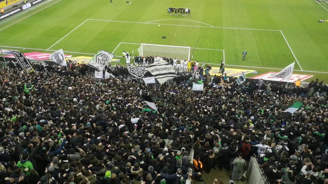 Siegesfeier Nordkurve Borussia Mönchengladbach vs Bayern München