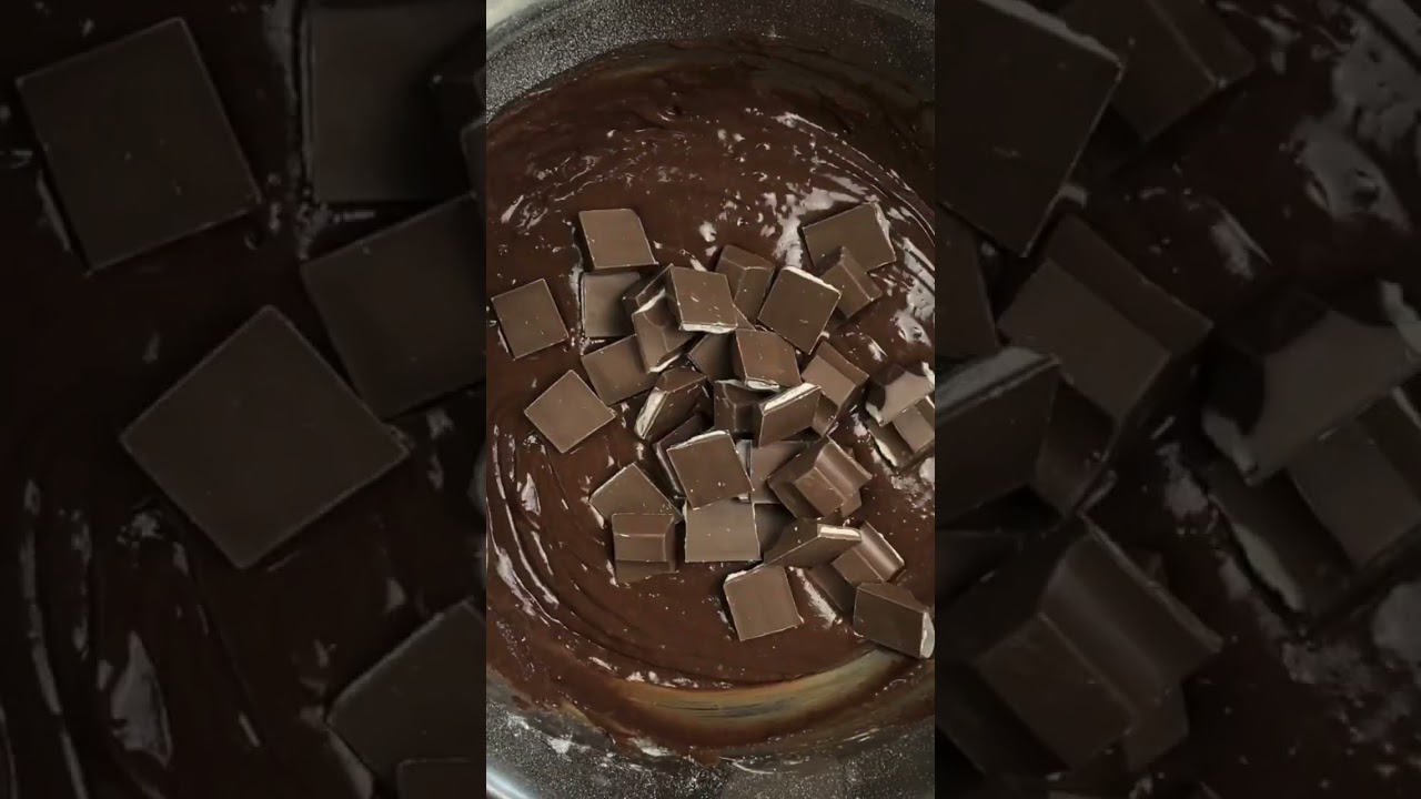 RAMADAN SERIES: Kinder Bueno Brownies Recipe | The Aziz Kitchen #Shorts