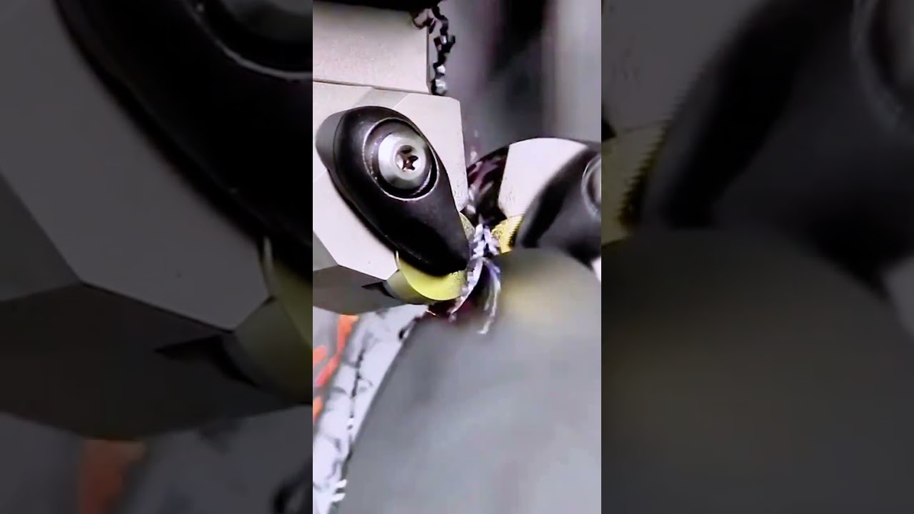 Turning Hardened Steel with a Ceramic Insert