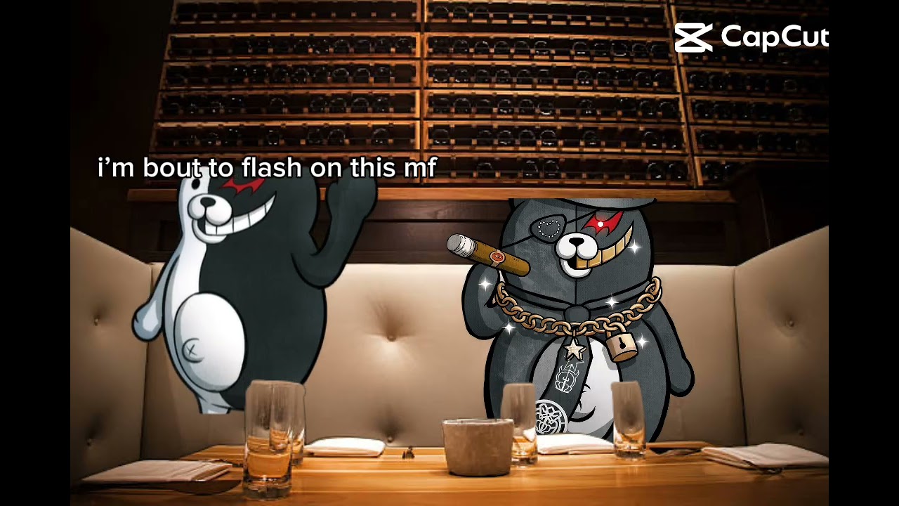 Monokuma And kurokuma eat at a 
