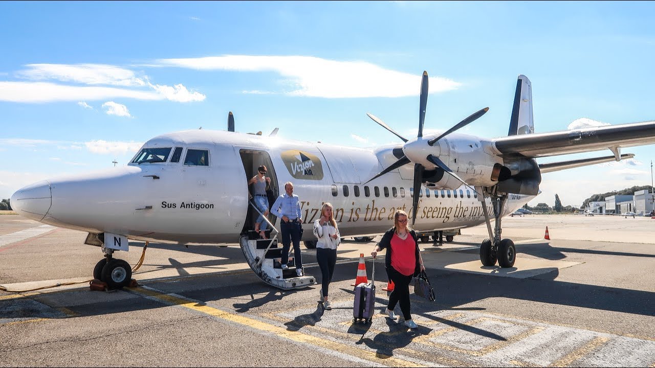 Flying the RARE Fokker 50 | VLM Airlines | Munich - Antwerp | Economy Class