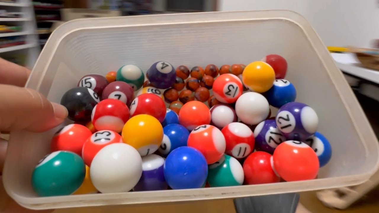 Wooden handmade marble run + transparent piggy bank small billiards continuous rotation ASMR
