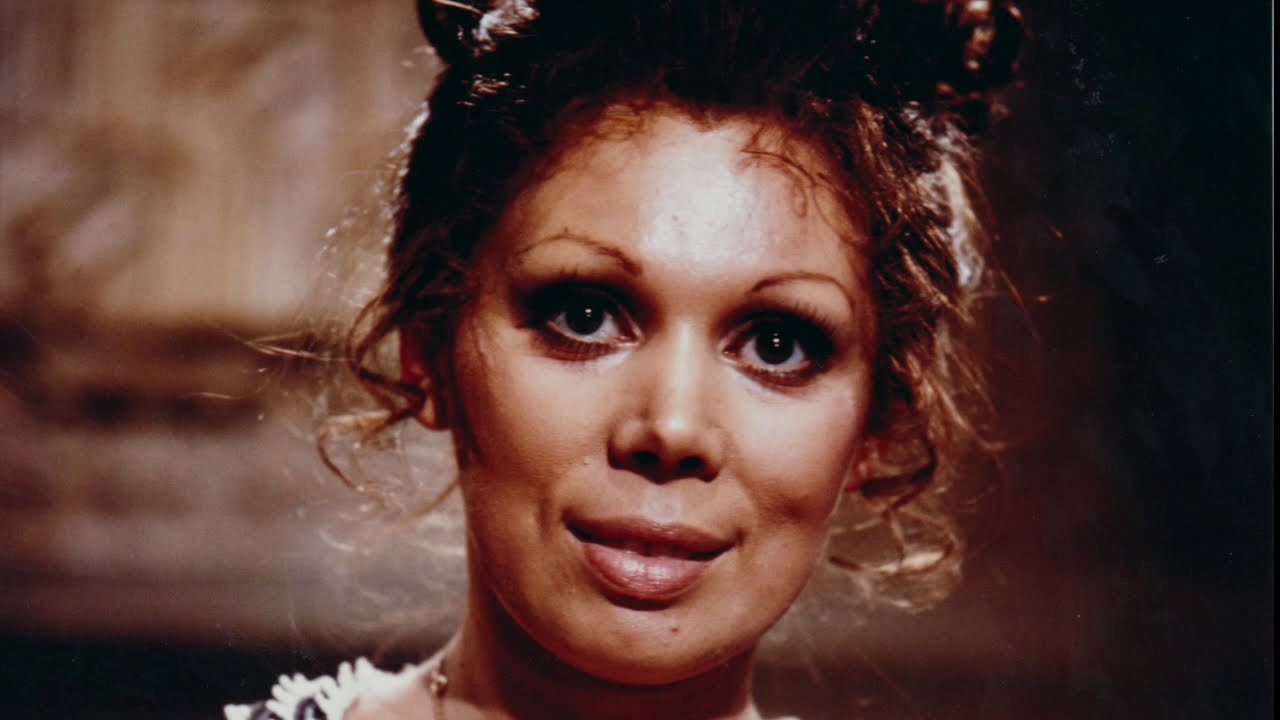 Mirella Freni raccontata dalla sua famiglia. Omaggio a Mirella Freni di M. Magiera e V. Escobar