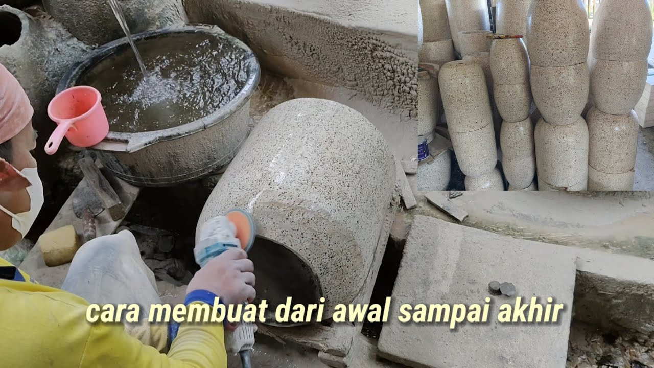 Proses pembuatan pot terakota besar