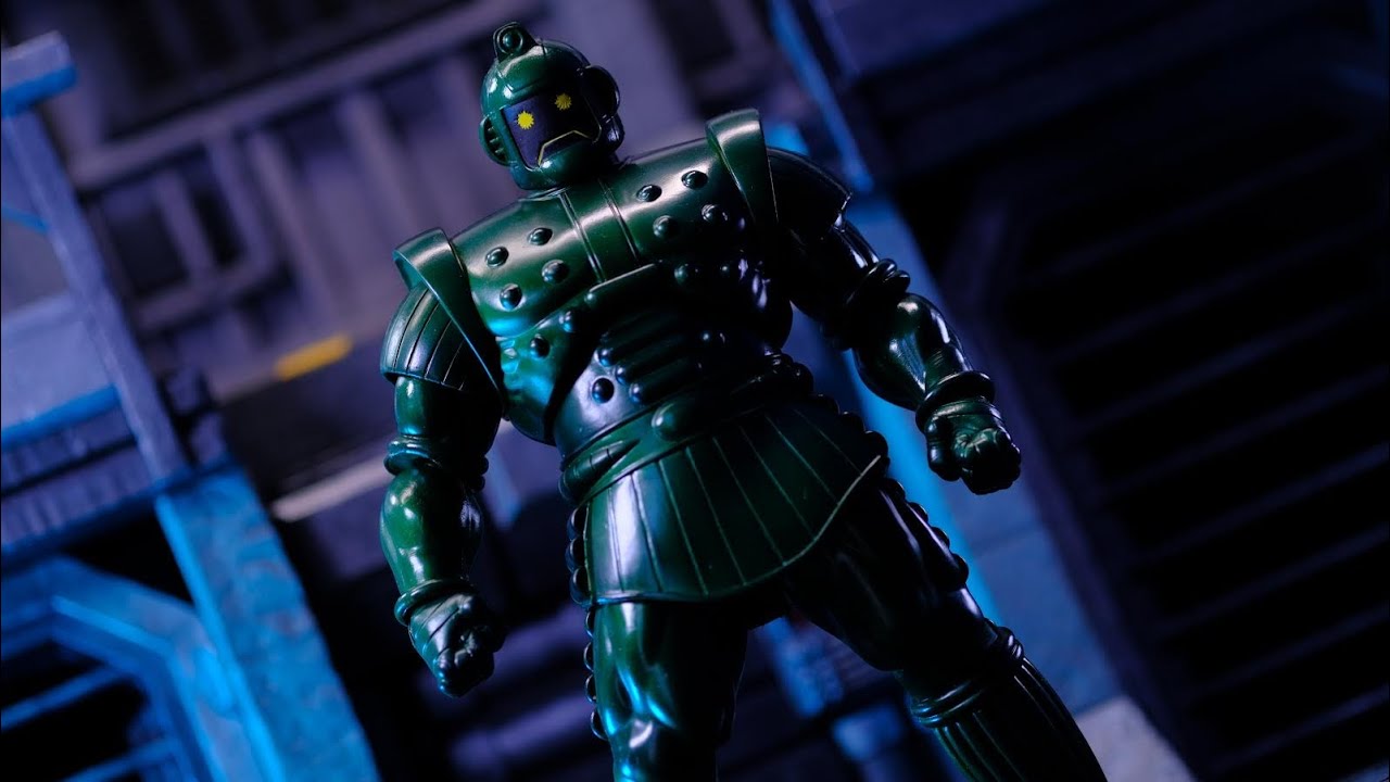 Обзор Marvel Select Titanium Man!!!