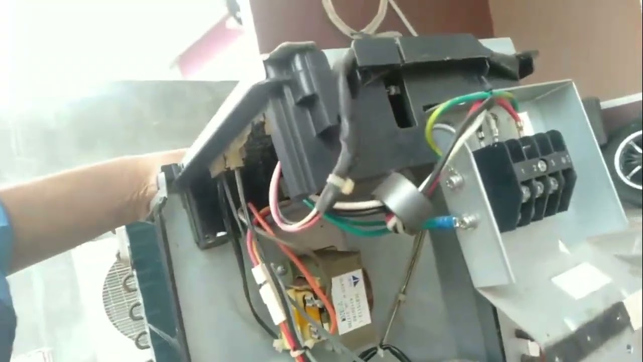 Cara Melepaskan PCB Outdoor AC Inverter